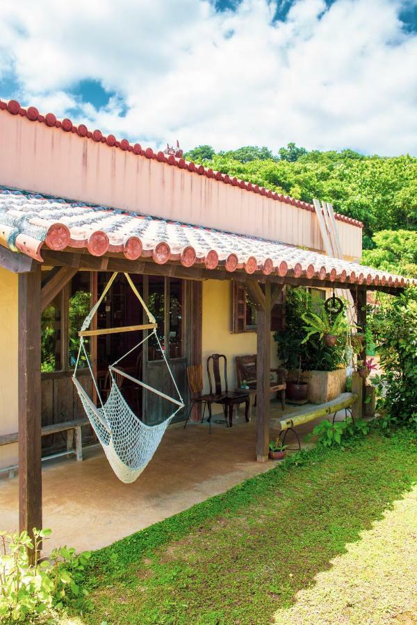 Bed and Breakfast Somos Kunigami Екстер'єр фото